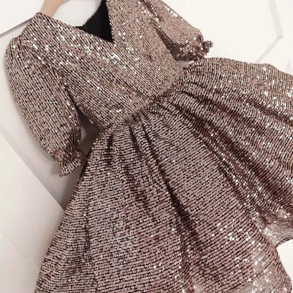 SHEIN USA | Short sparkly dresses, Silver cocktail dress, Glitter dress  outfit